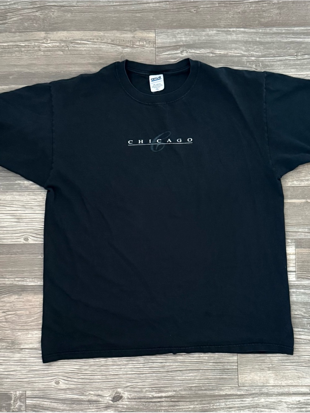 Vintage Y2K Anvil Chicago Minimalist Black Graphic T-Shirt XL